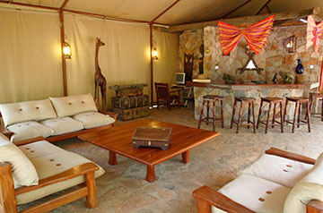 larsens luxury camp samburu kenya
